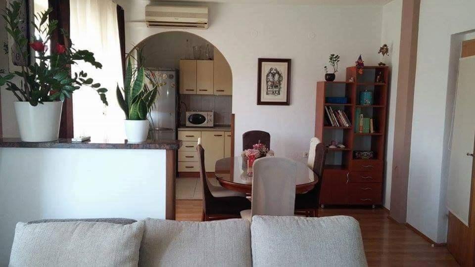 Apartment Lala With Balcony Kaštela Extérieur photo