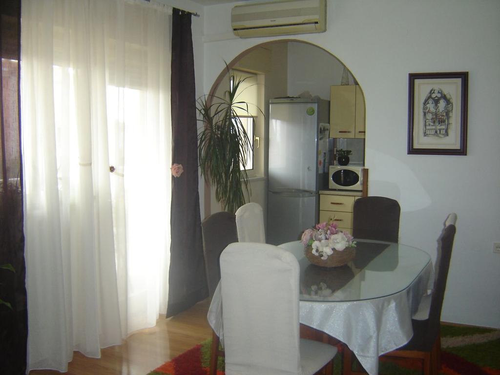 Apartment Lala With Balcony Kaštela Extérieur photo